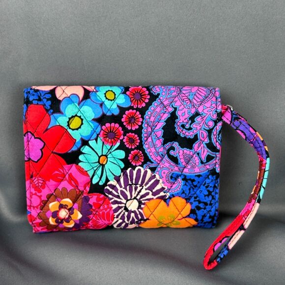 VERA BRADLEY Your Turn Wristlet Bold Floral Fiesta Wallet  6.25" X 5" - Picture 14 of 15